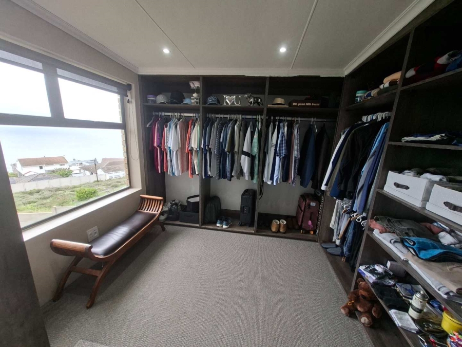 3 Bedroom Property for Sale in Dana Bay Western Cape
